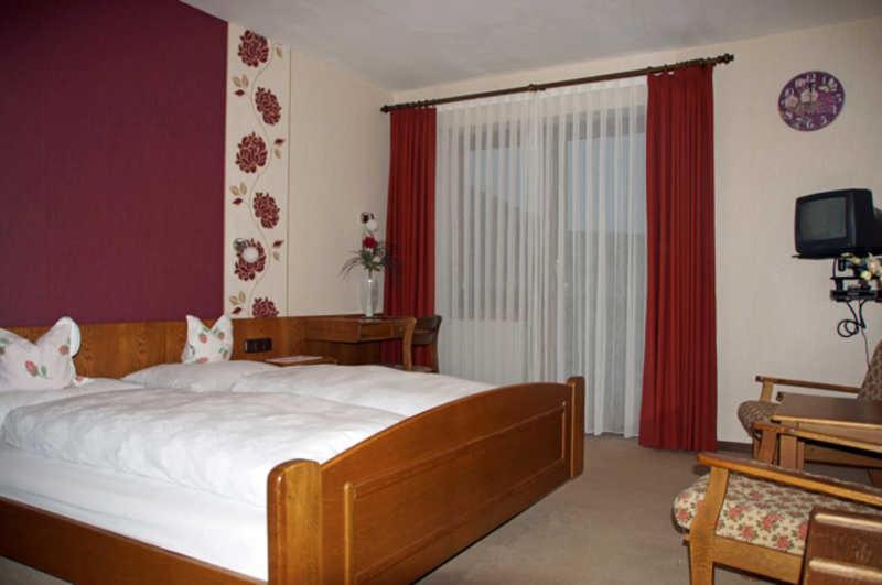 Bayerischer Hof Amorbach Exterior photo